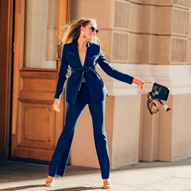 Estilo Kibbe Dramático: Gana Estilo, outfits para el tipo de cuerpo Kibbe Dramático