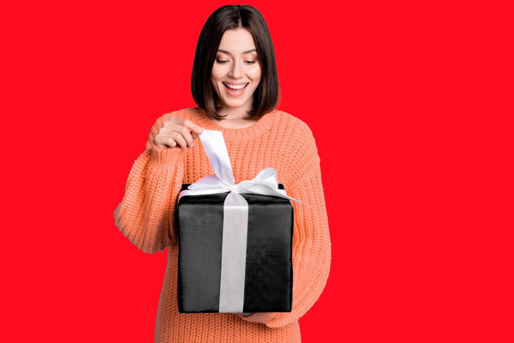 Personal Shopper caja misteriosa